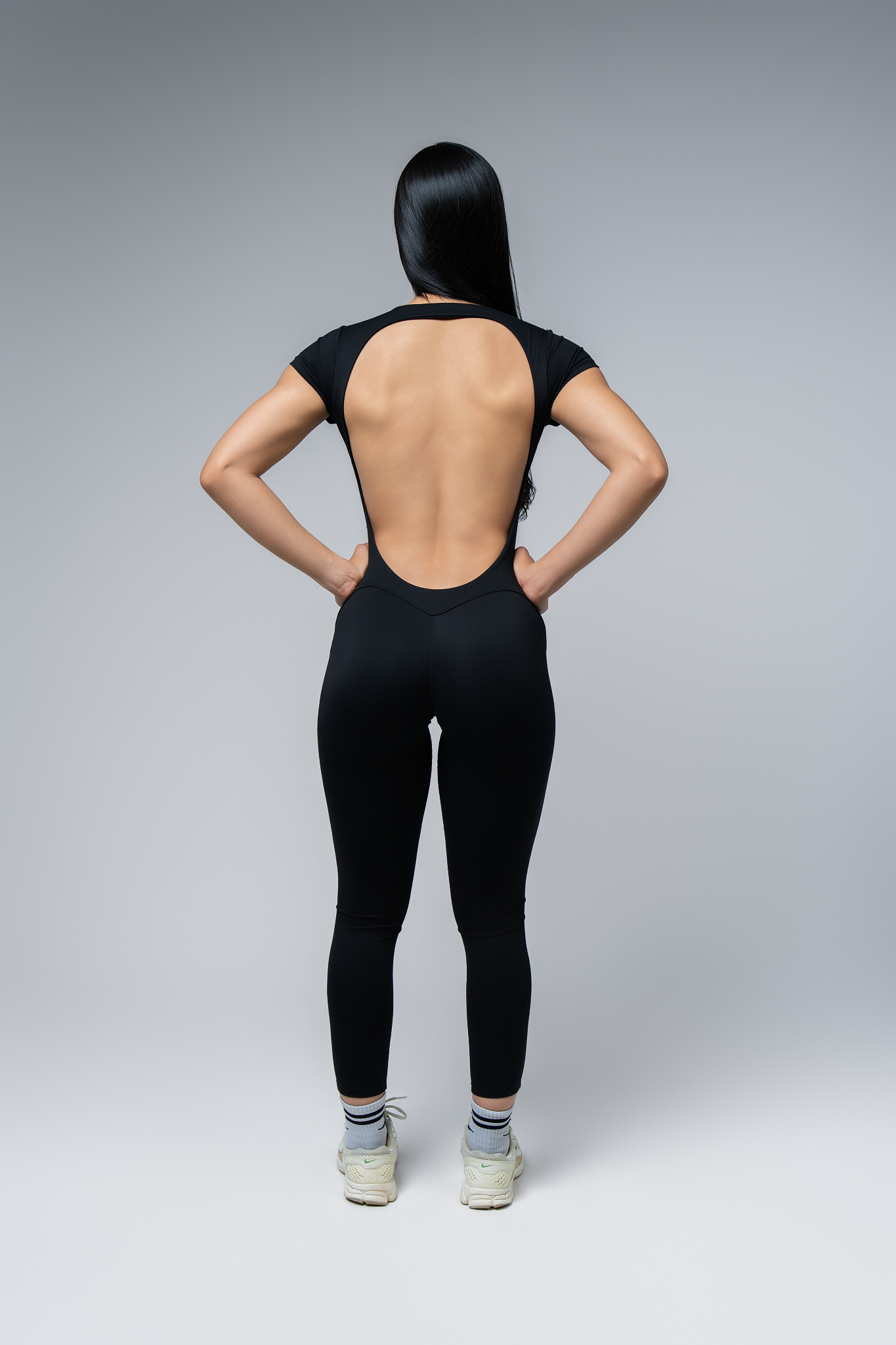 JUMPSUIT SIGNATURE